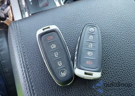 2016 Ford Expedition Limited из США, поврежденный, VIN 1FMJU1KT5GEF39051